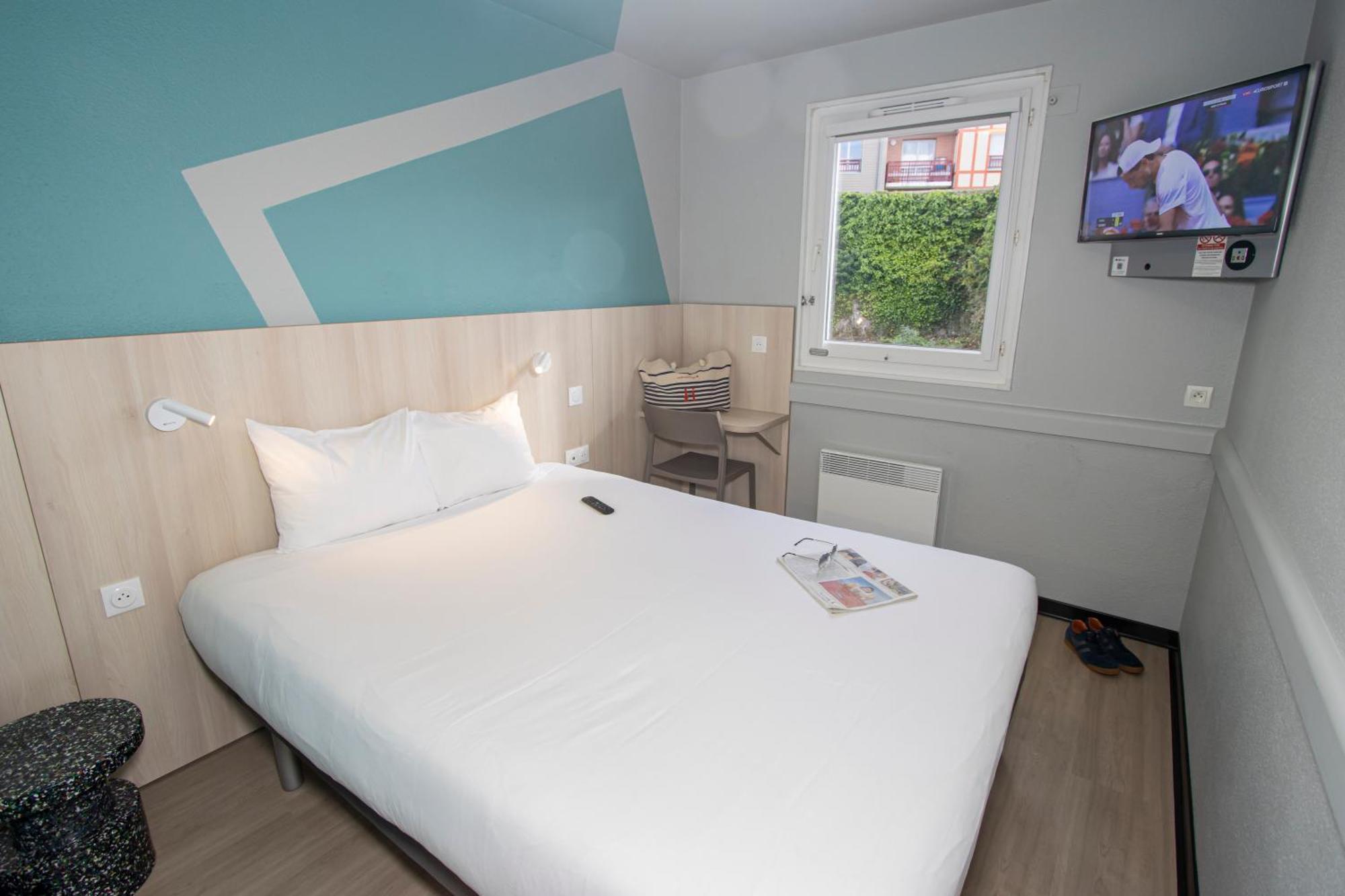 Hotel ibis budget Honfleur Centre Extérieur photo